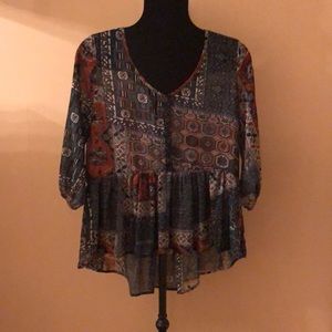 Boutique top. NWOT M